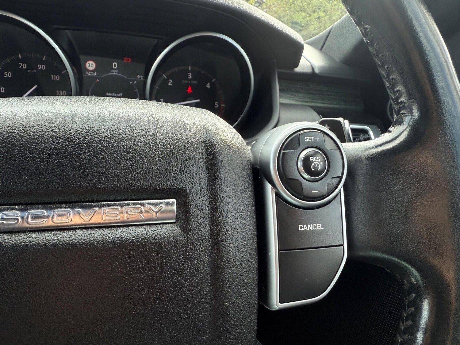 Used Land Rover Discovery 2017 for sale - 77838540: Photo 54