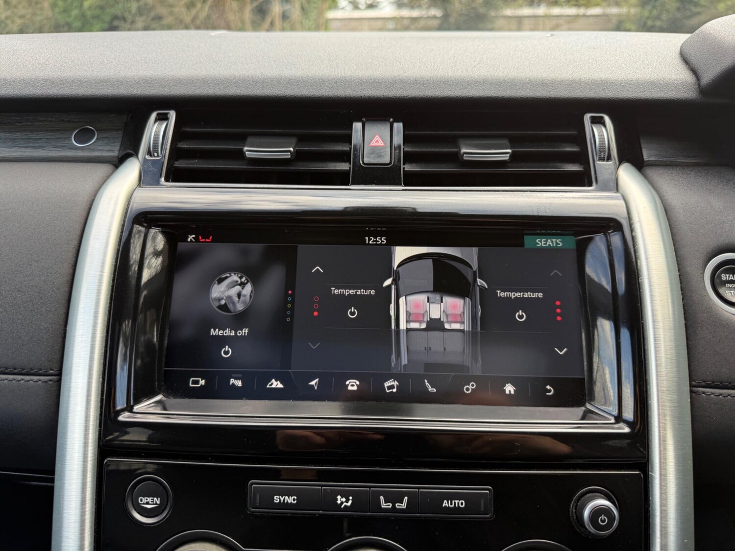 Used Land Rover Discovery 2017 for sale - 77838540: Photo 61