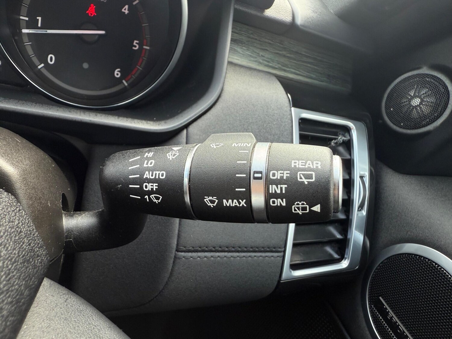 Used Land Rover Discovery 2017 for sale - 77838540: Photo 68