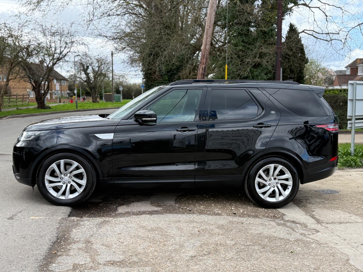 Used Land Rover Discovery 2017 for sale - 77838540: Photo 89