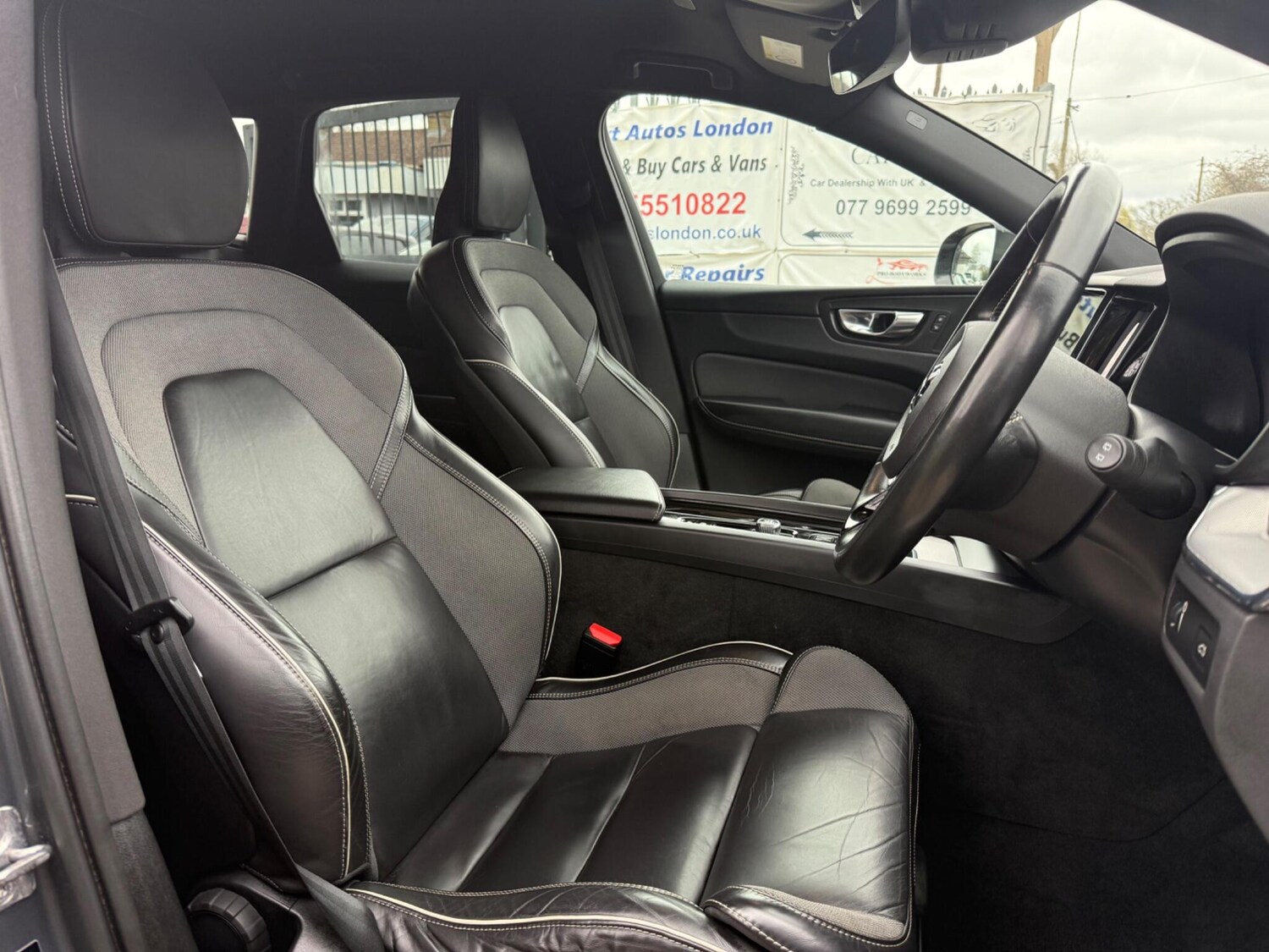 Used Volvo XC60 for sale - 77683118: Photo 29