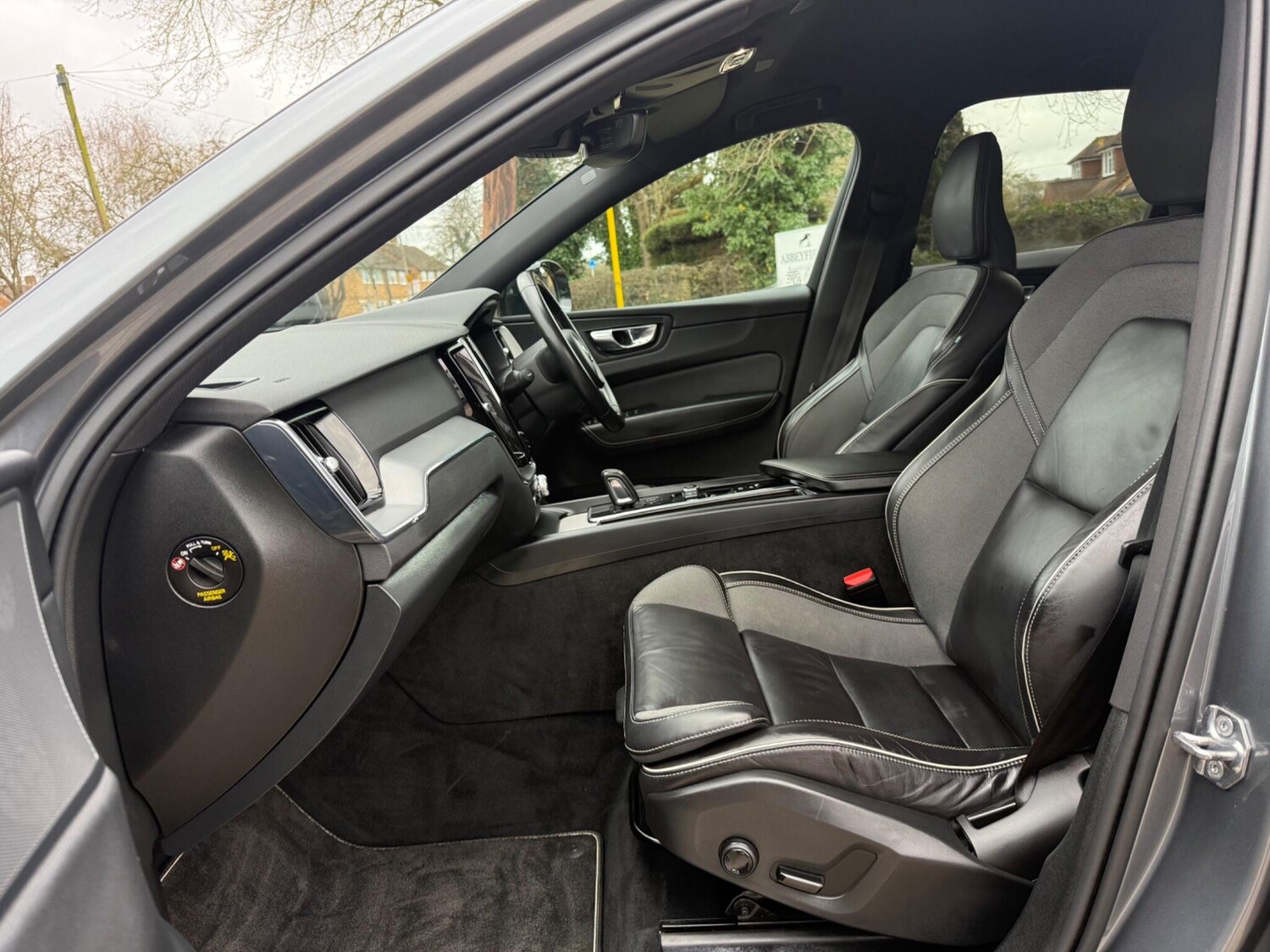 Used Volvo XC60 for sale - 77683118: Photo 36