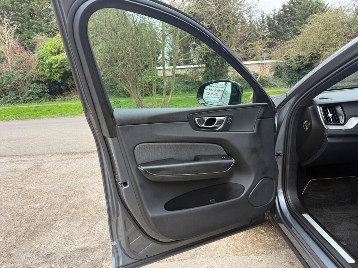 Used Volvo XC60 for sale - 77683118: Photo 39