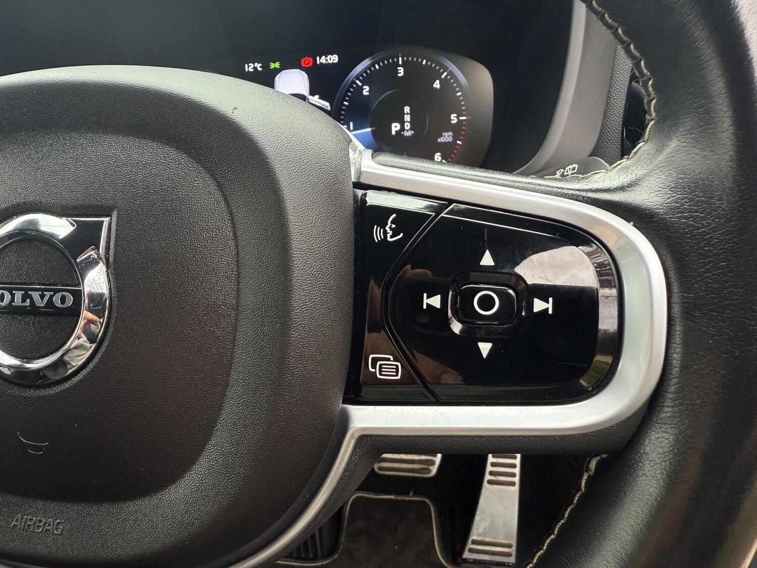 Used Volvo XC60 for sale - 77683118: Photo 63