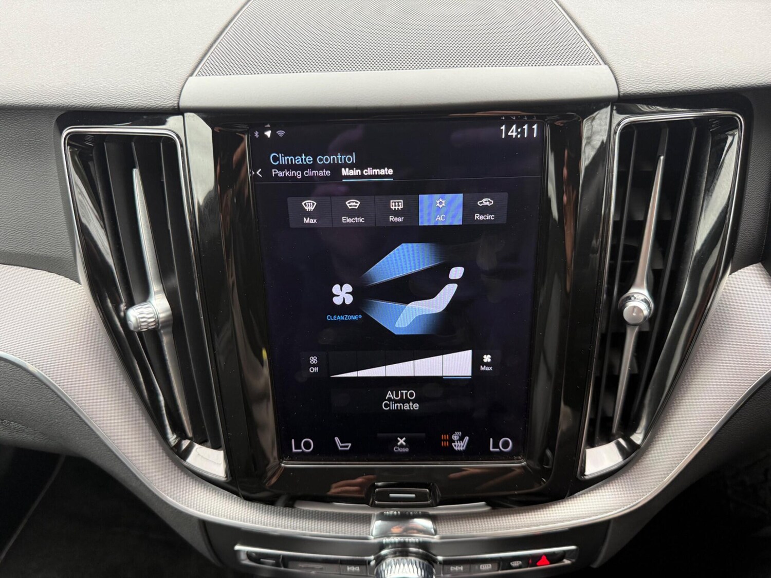 Used Volvo XC60 for sale - 77683118: Photo 70