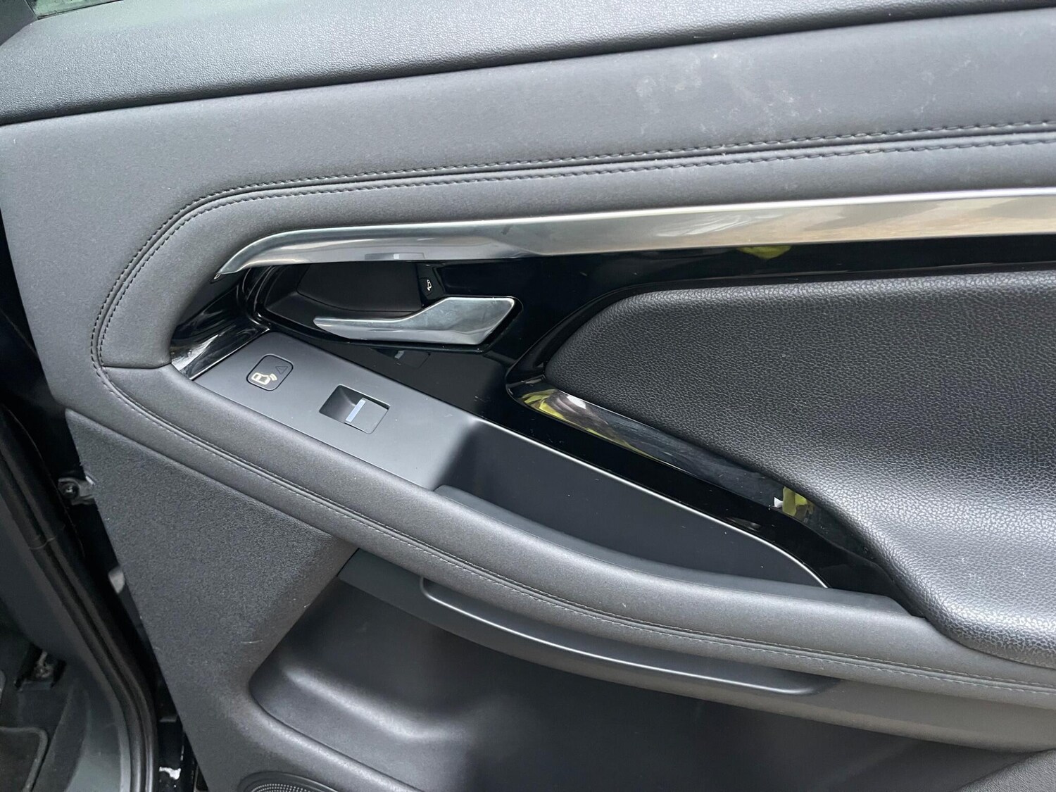 Used Land Rover Range Rover Evoque 2019 for sale - 77468231: Photo 52