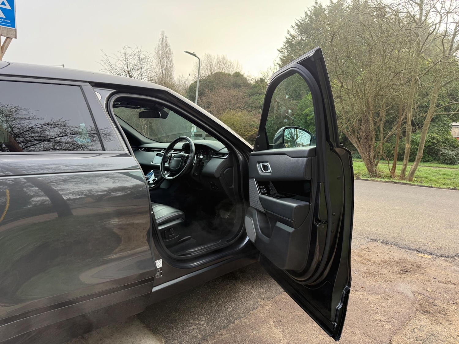 Used Land Rover Range Rover Velar 2020 for sale - 77799404: Photo 18