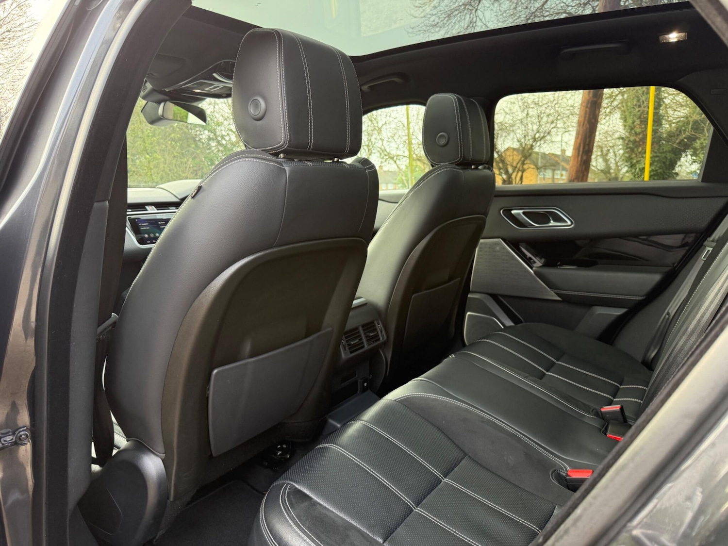 Used Land Rover Range Rover Velar 2020 for sale - 77799404: Photo 32