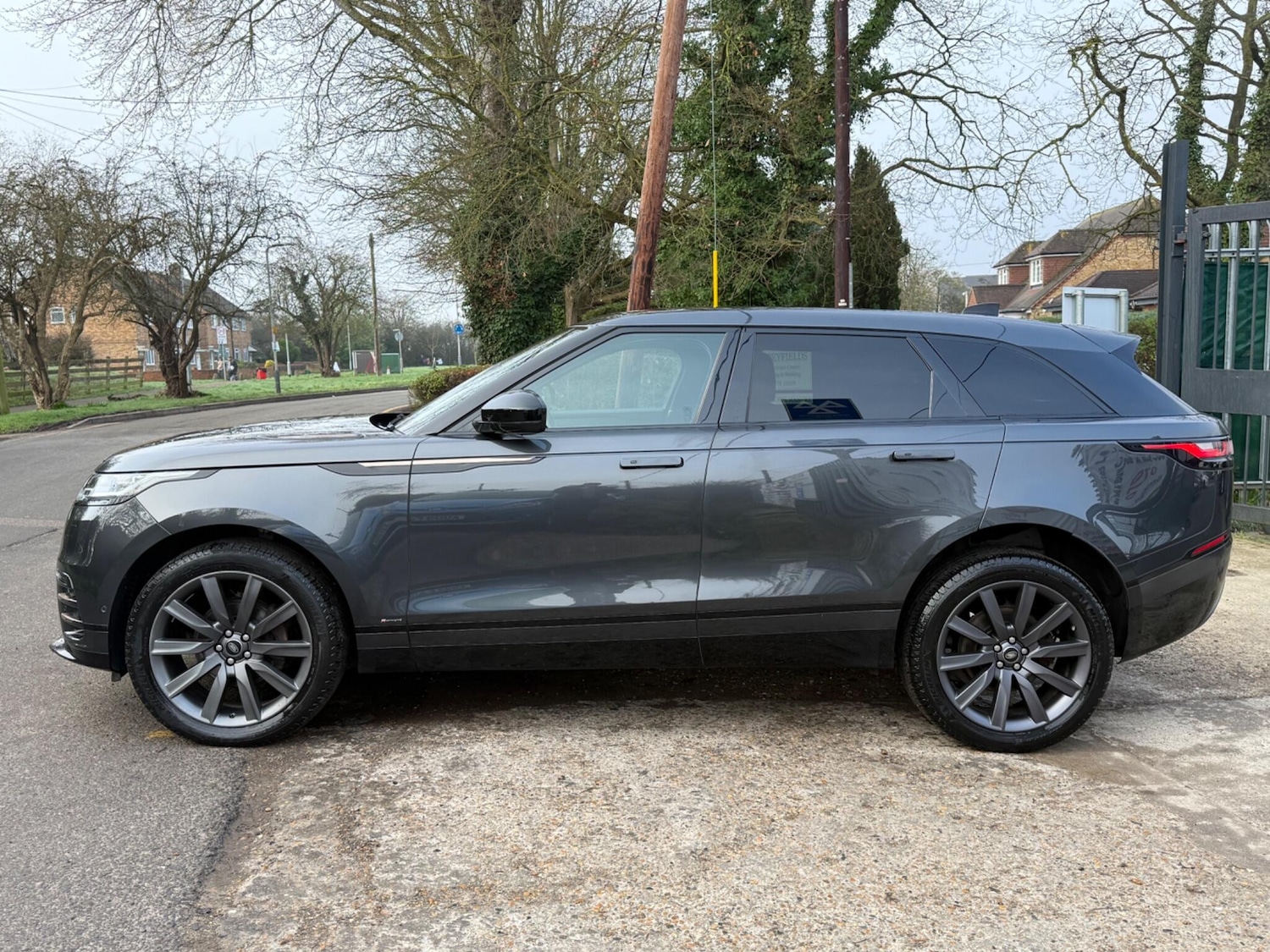Used Land Rover Range Rover Velar 2020 for sale - 77799404: Photo 4