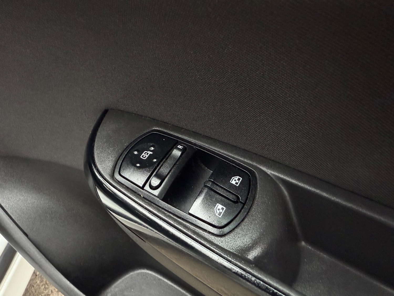 Used Vauxhall Corsa for sale - 77799216: Photo 14