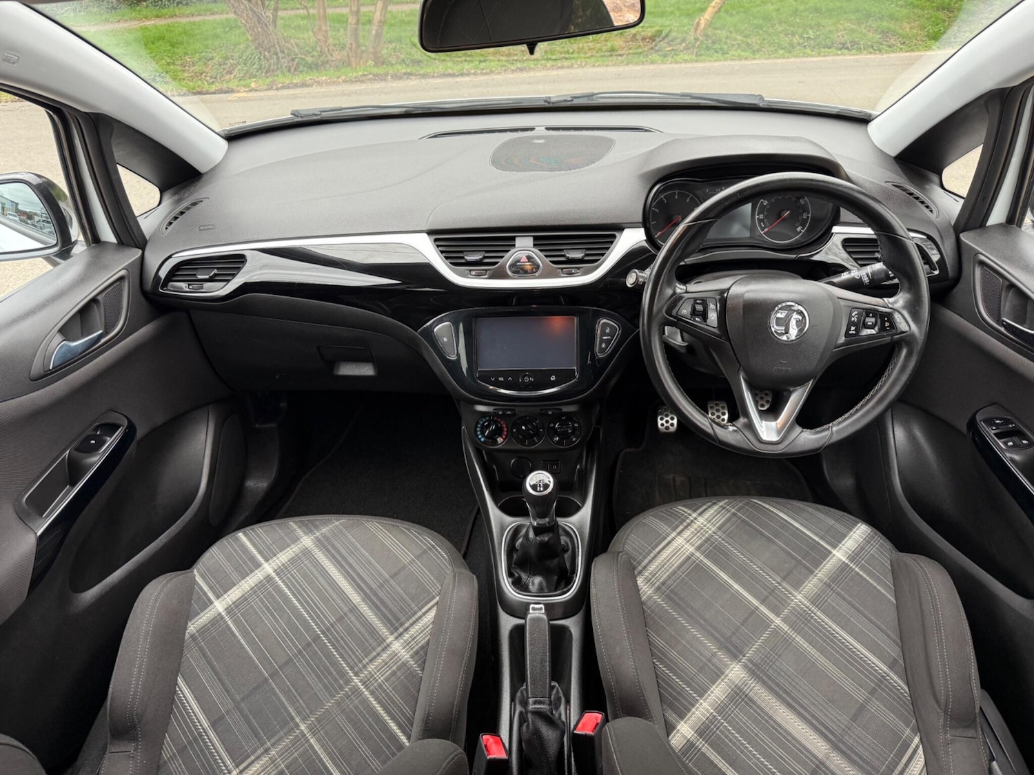 Used Vauxhall Corsa for sale - 77799216: Photo 2