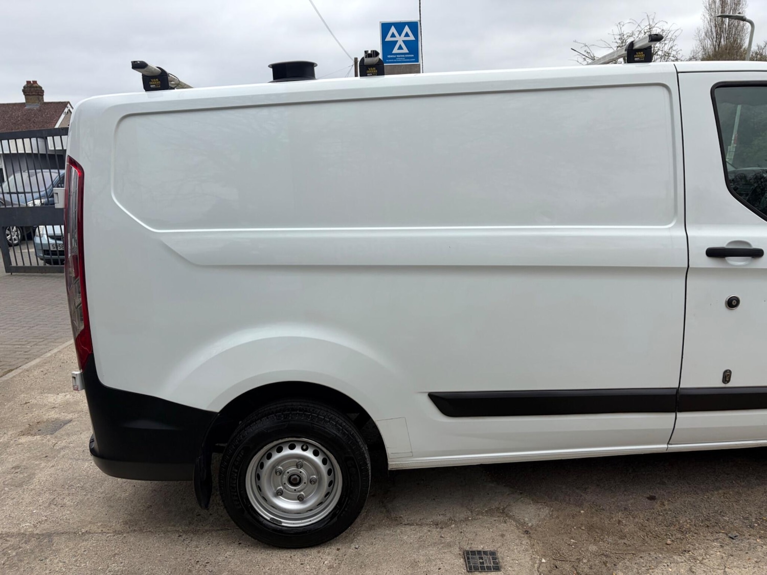 Used Ford Transit Custom for sale - 78057829: Photo 18