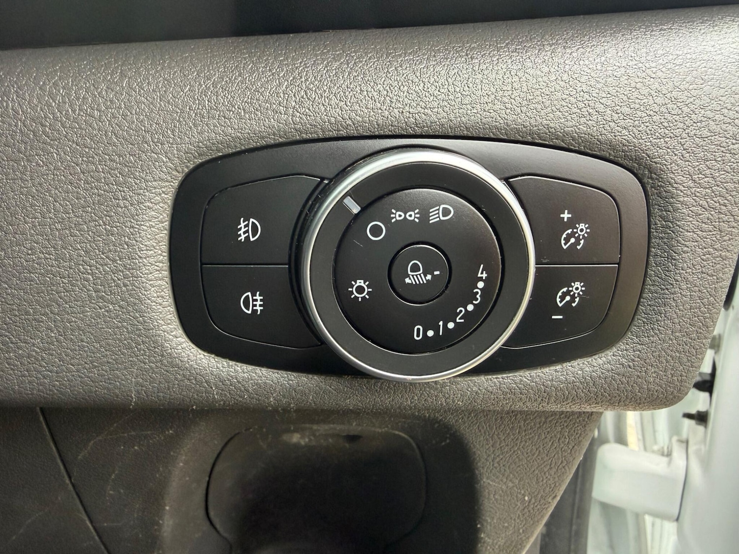 Used Ford Transit Custom for sale - 78057829: Photo 37