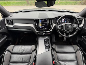 Used Volvo XC60 2021 for sale - 77799107: Photo