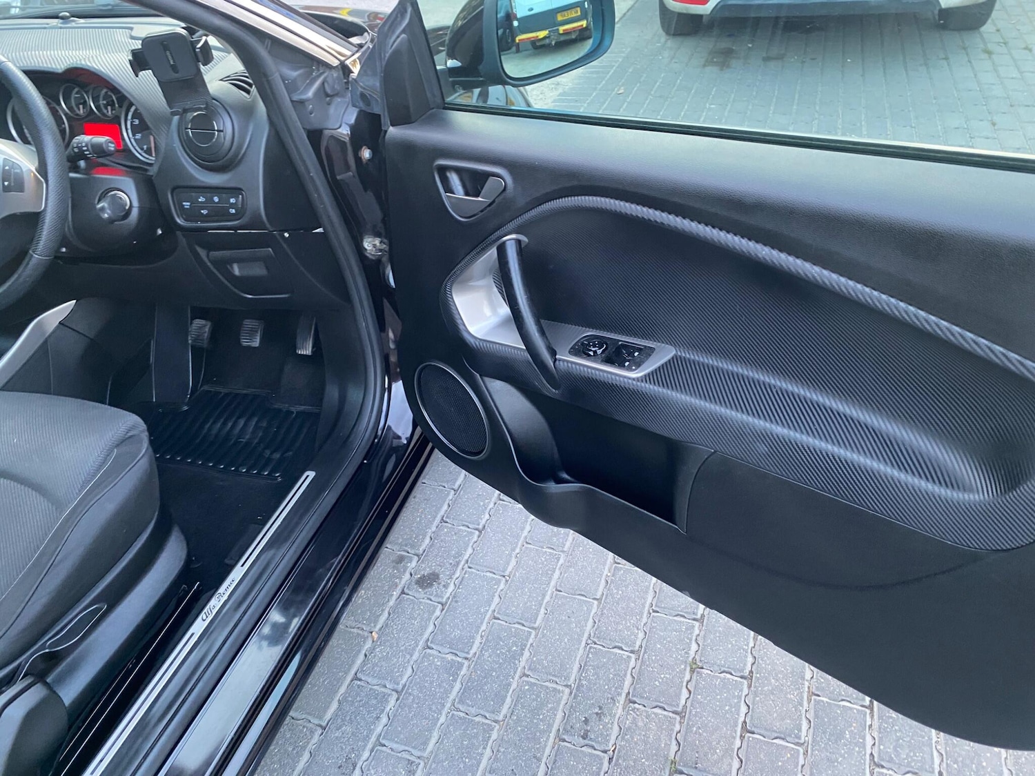 Vehicle 25