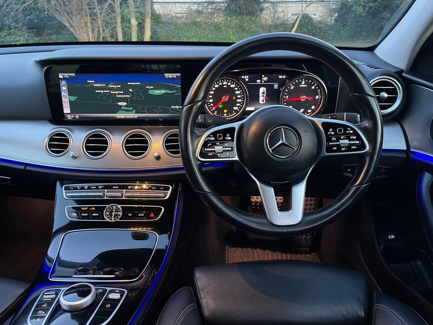 Used Mercedes-Benz E Class for sale - 77957743: Photo 30