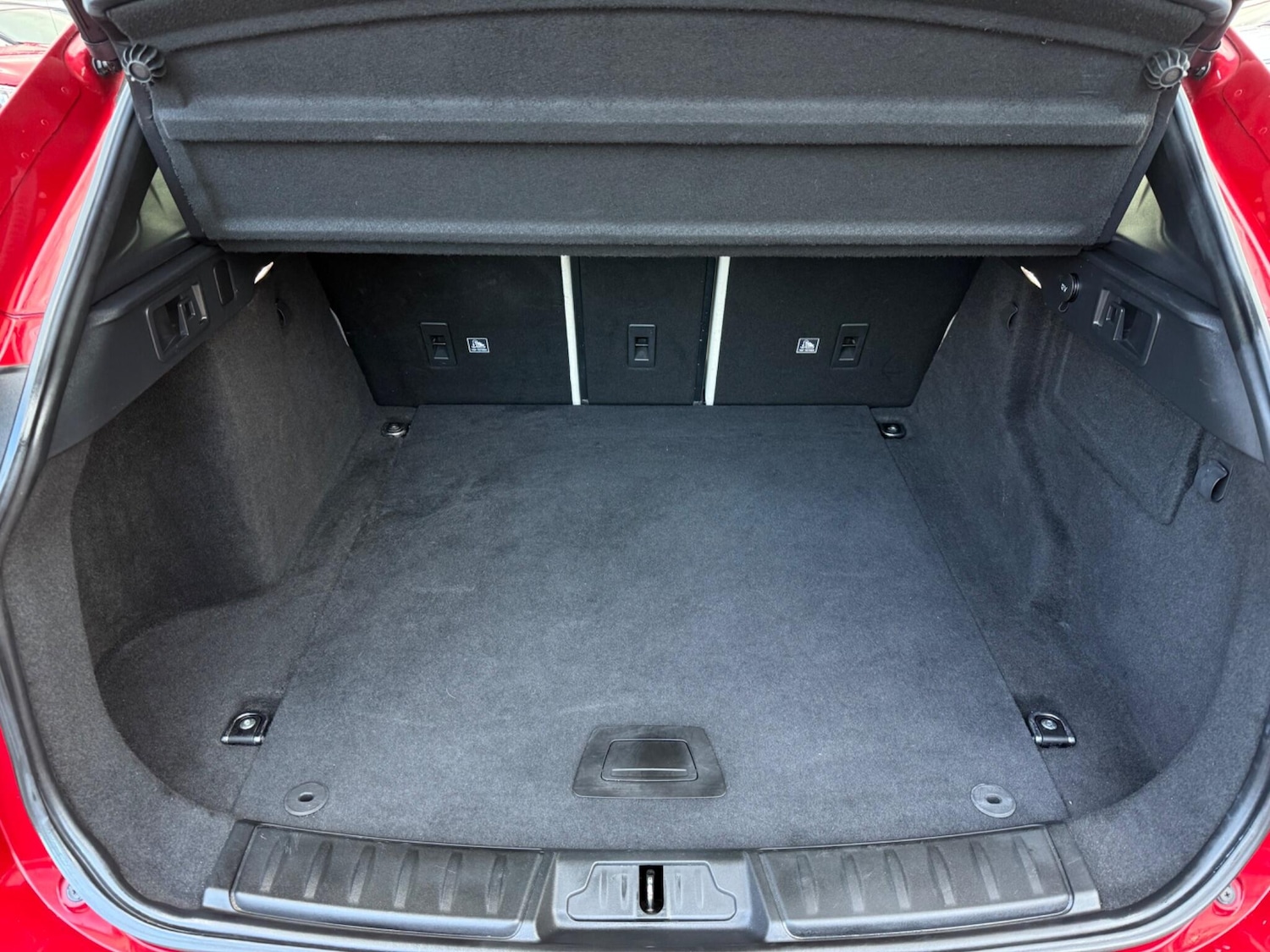 Used Jaguar F-Pace for sale - 77798910: Photo 69