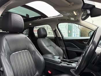 Used Jaguar F-Pace 2016 for sale - 77783142: Photo