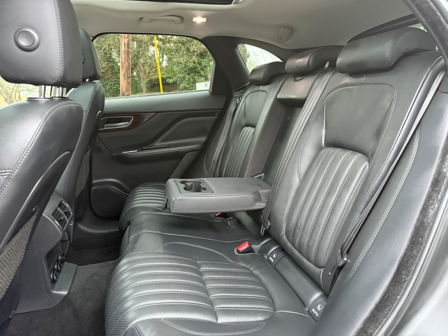 Used Jaguar F-Pace for sale - 77783142: Photo 41