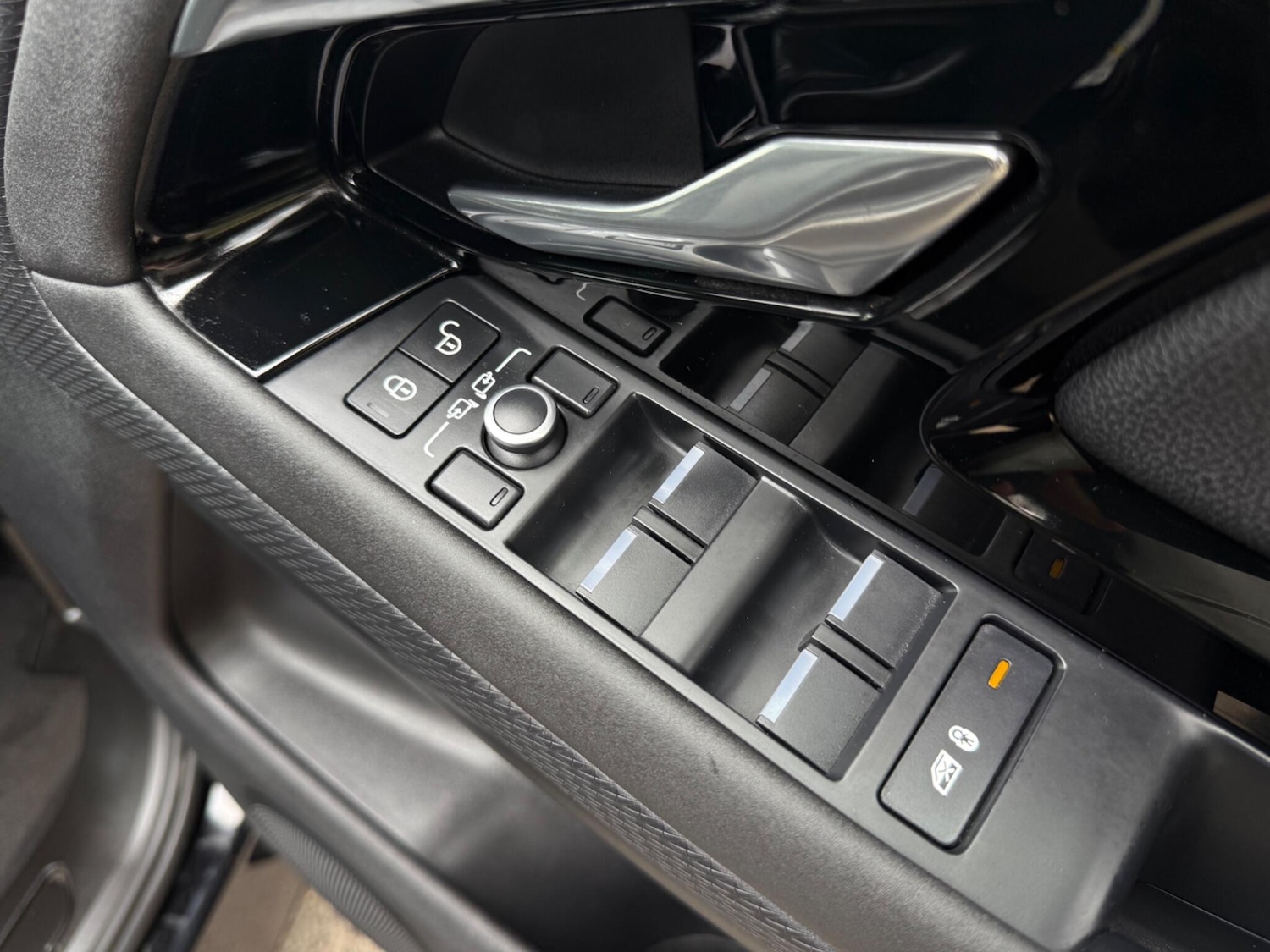 Used Land Rover Range Rover Evoque 2020 for sale - 77799100: Photo 16