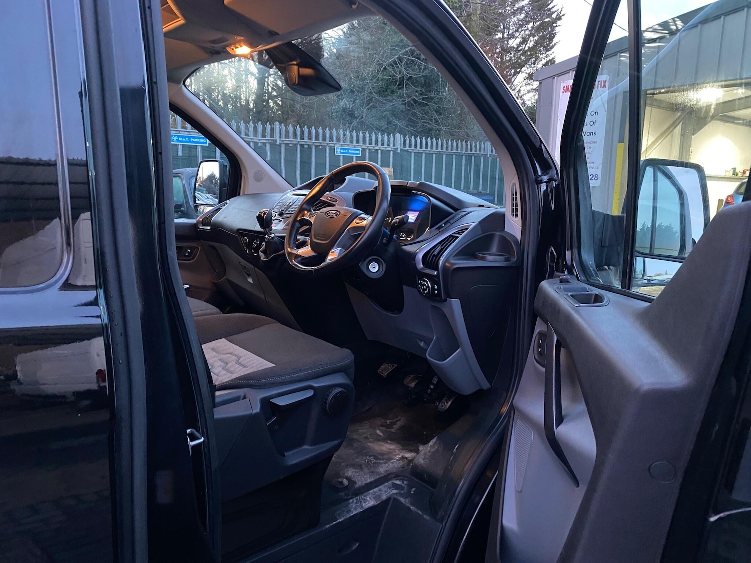 Used Ford Transit Custom 2017 for sale - 76935866: Photo 17