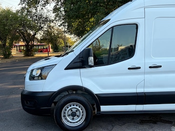 Used Ford Transit 2019 for sale - 79565808: Photo