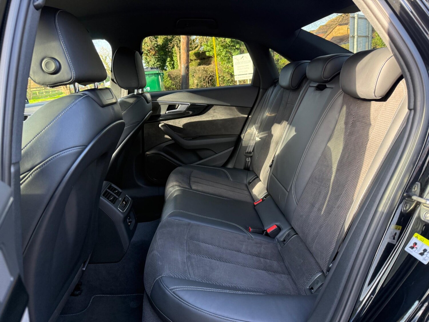 Used Audi A4 2019 for sale - 77838583: Photo 32