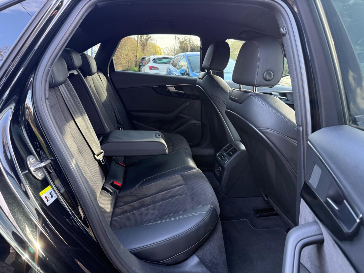 Used Audi A4 2019 for sale - 77838583: Photo 36