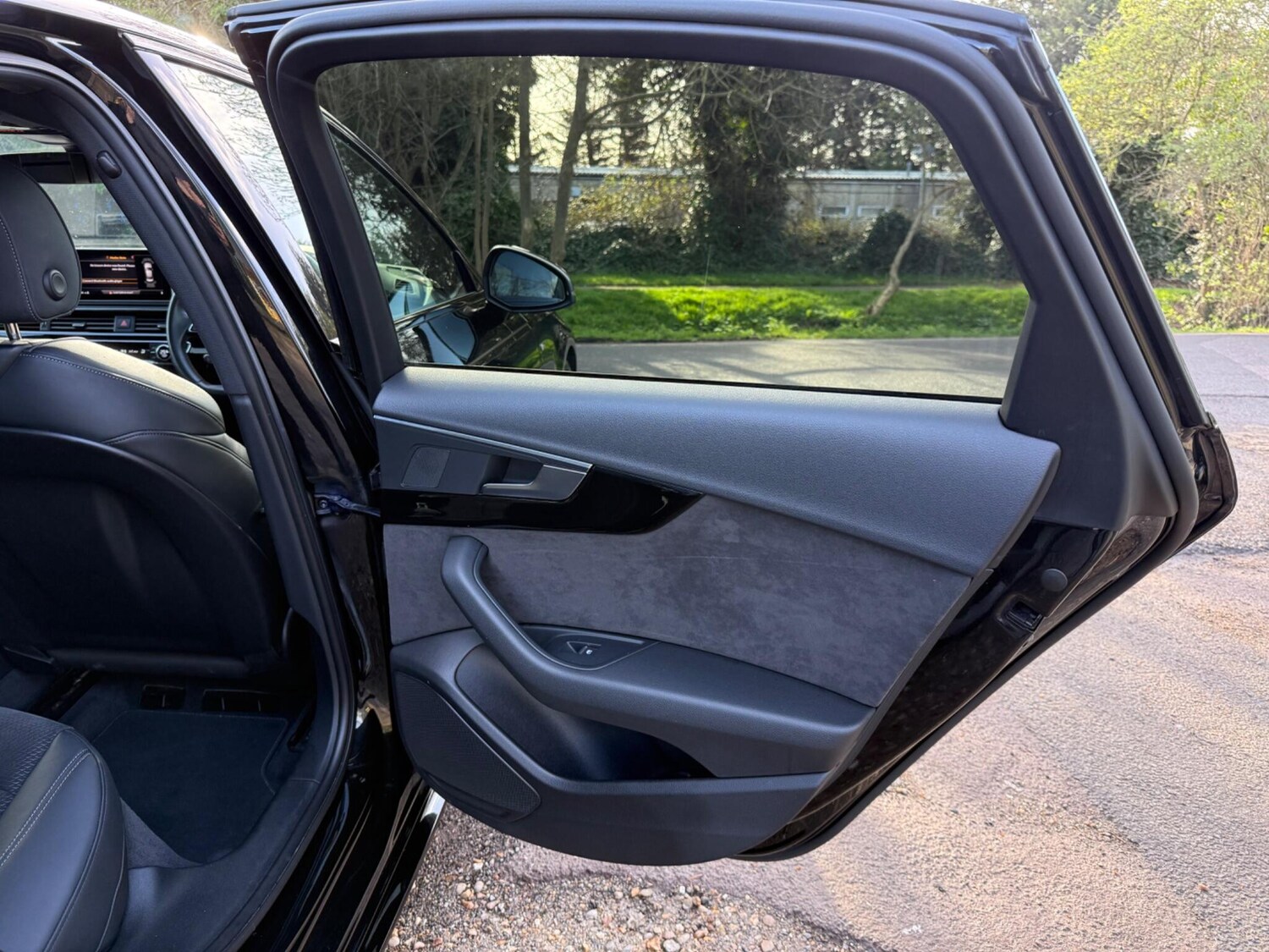 Used Audi A4 2019 for sale - 77838583: Photo 41