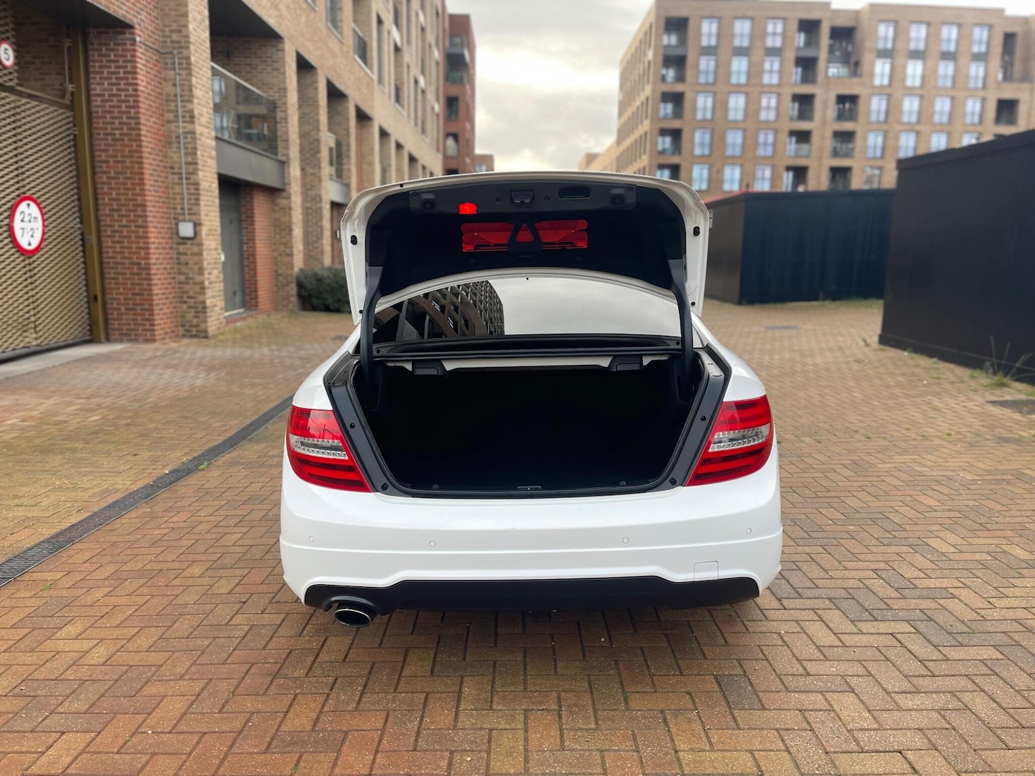 Used Mercedes-Benz C Class 2012 for sale - 78035155: Photo 33