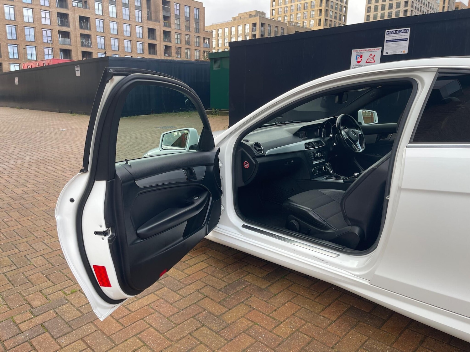 Used Mercedes-Benz C Class 2012 for sale - 78035155: Photo 36