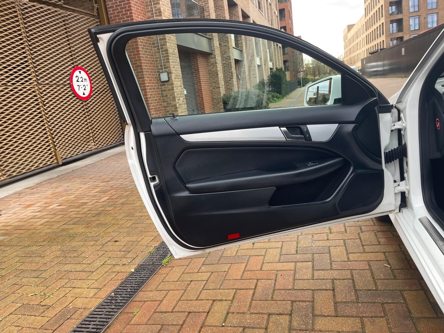 Used Mercedes-Benz C Class 2012 for sale - 78035155: Photo 41