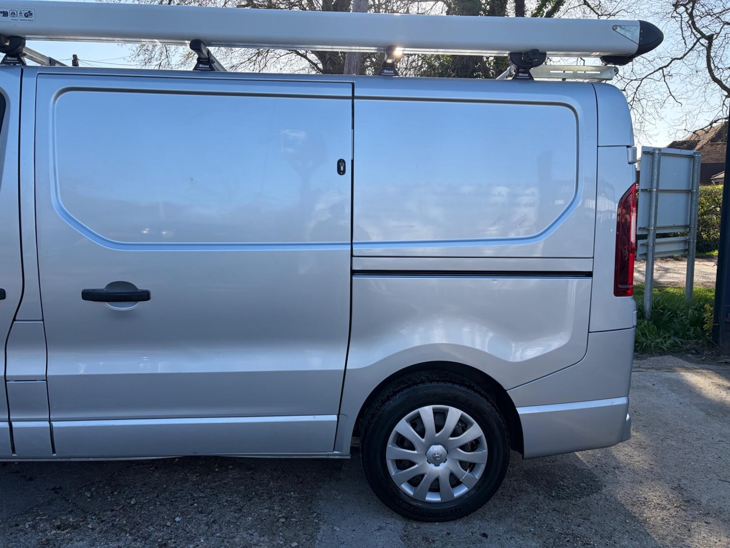 Used Vauxhall Vivaro 2018 for sale - 77940716: Photo 10