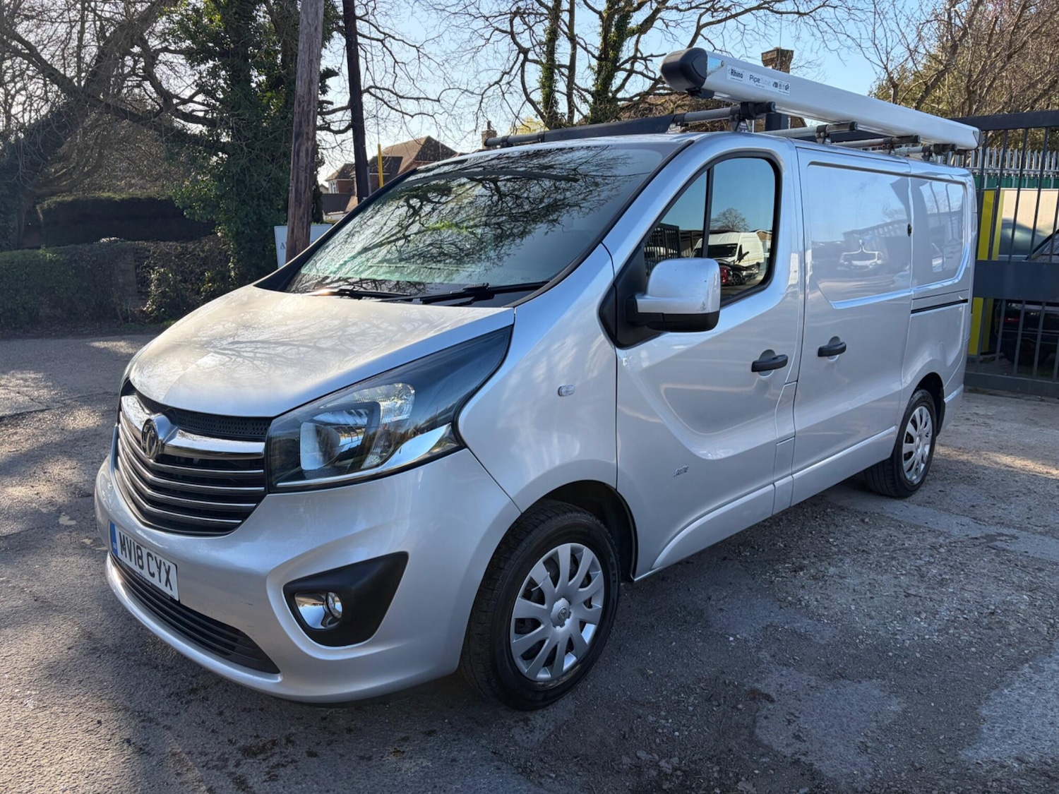 Used Vauxhall Vivaro 2018 for sale - 77940716: Photo 3