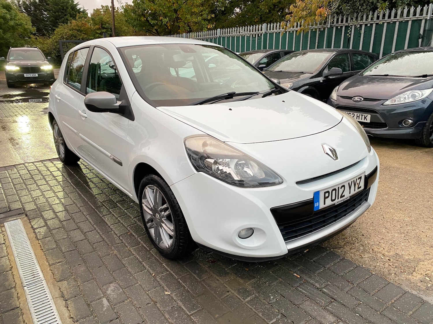 Used Renault Clio 2012 for sale - 76327195: Photo 1