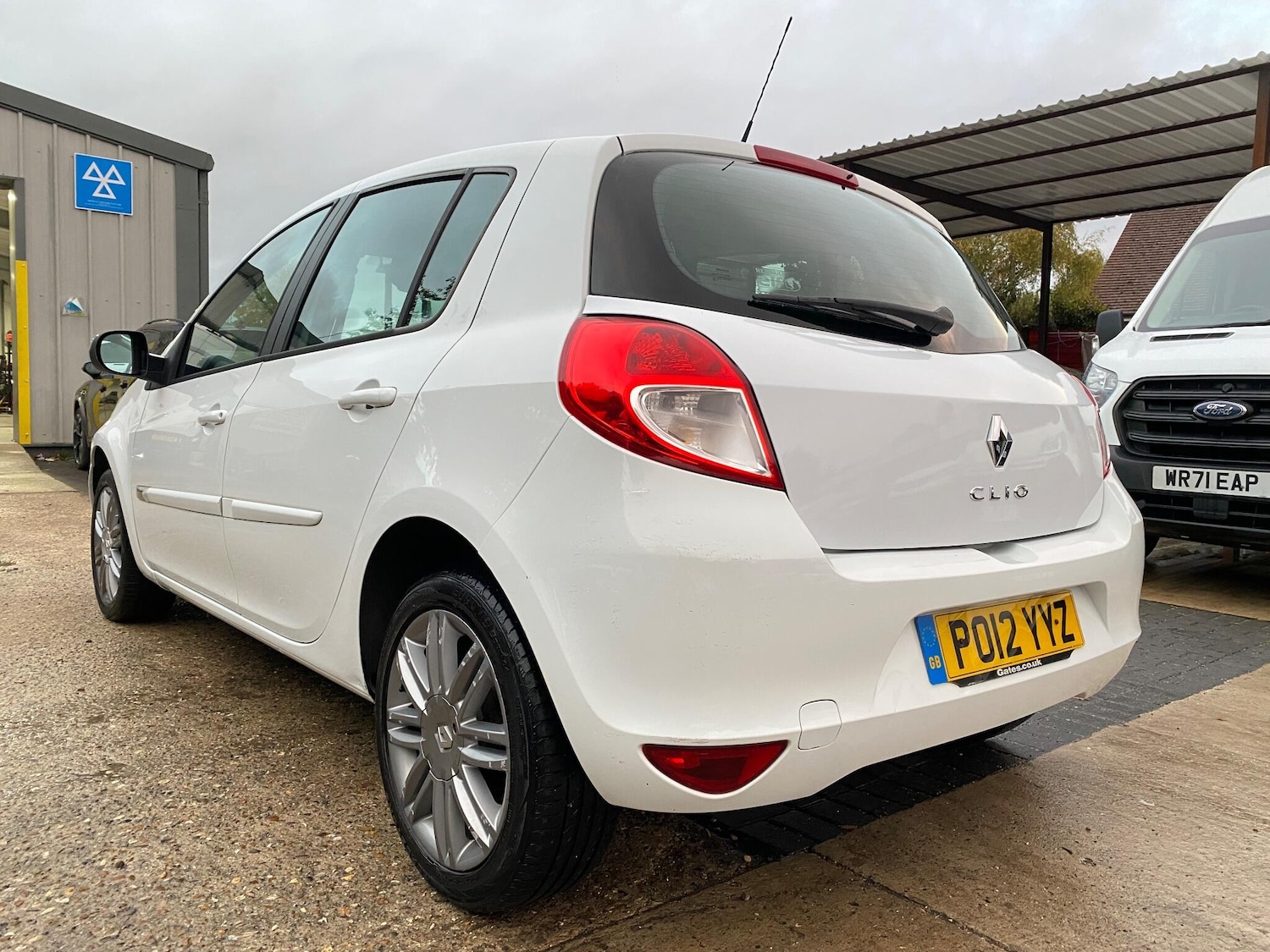 Used Renault Clio 2012 for sale - 76327195: Photo 13