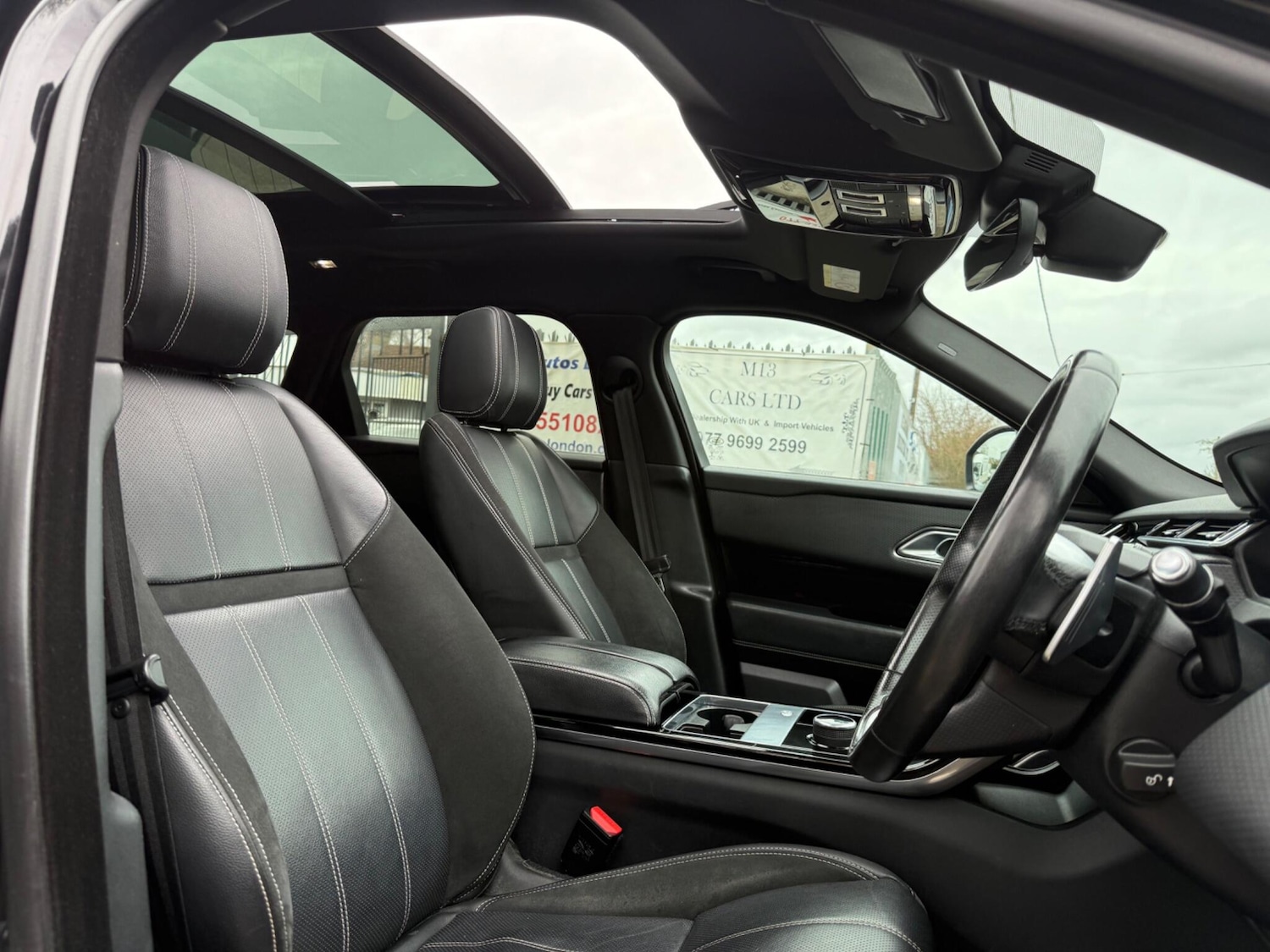 Used Land Rover Range Rover Velar 2020 for sale - 77908514: Photo 2