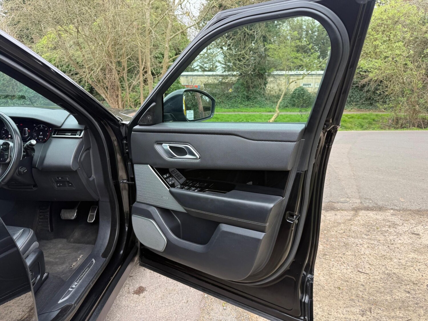 Used Land Rover Range Rover Velar 2020 for sale - 77908514: Photo 24