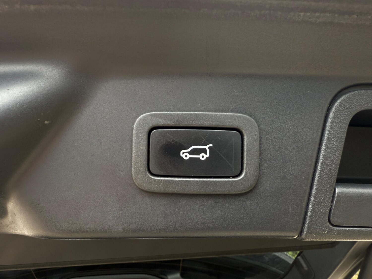 Used Land Rover Range Rover Velar 2020 for sale - 77908514: Photo 47