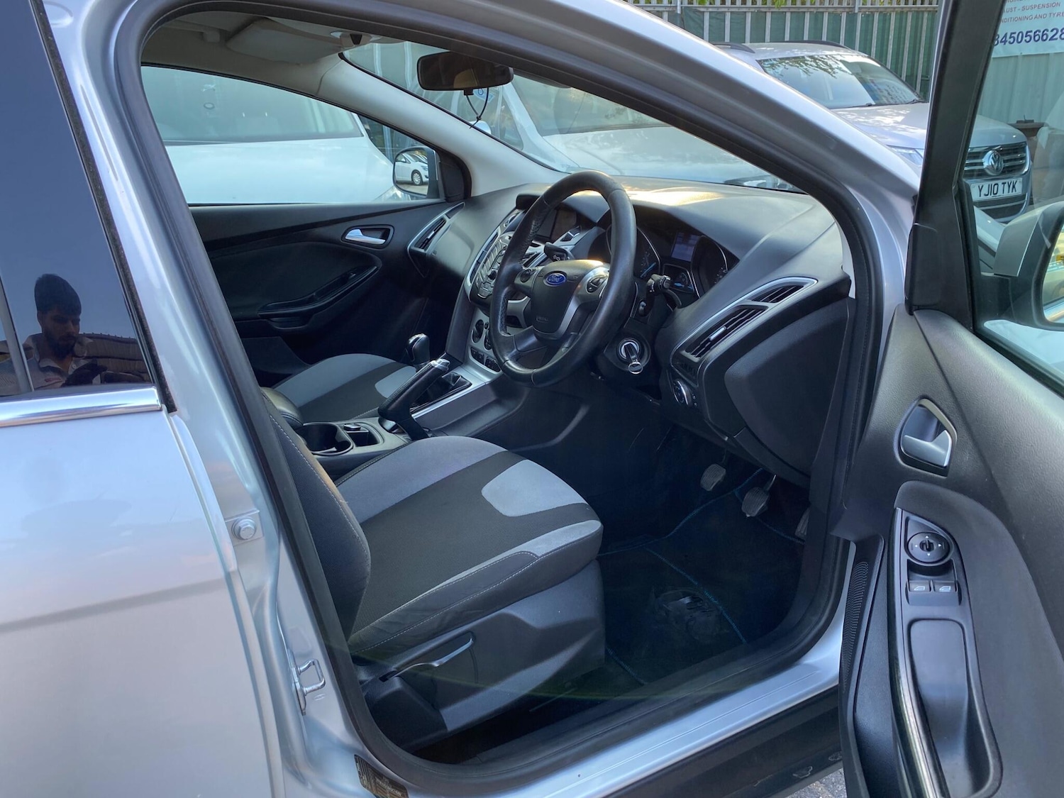 Used Ford Focus for sale - 76485720: Photo 26