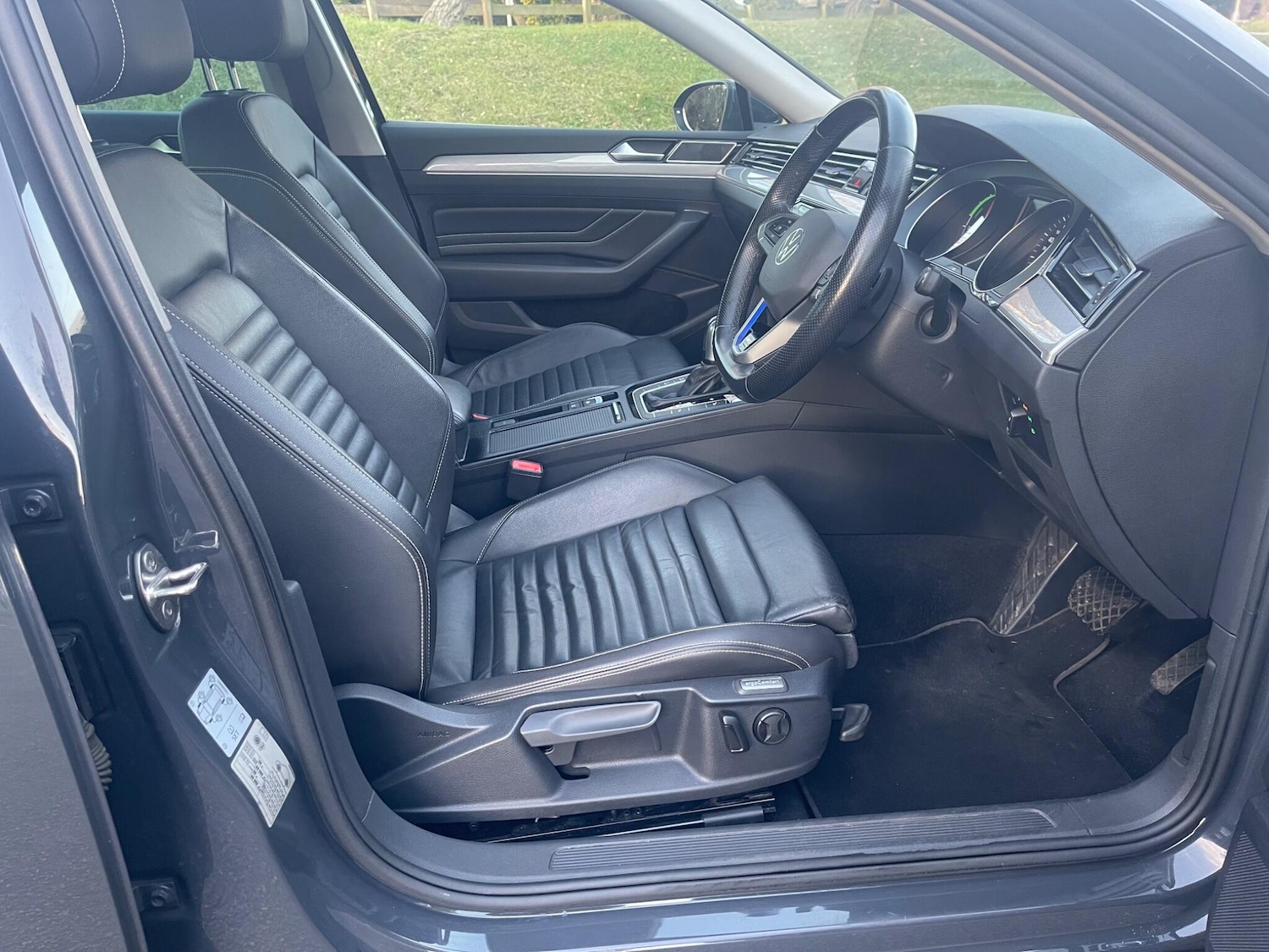 Used Volkswagen Passat 2021 for sale - 77468205: Photo 34