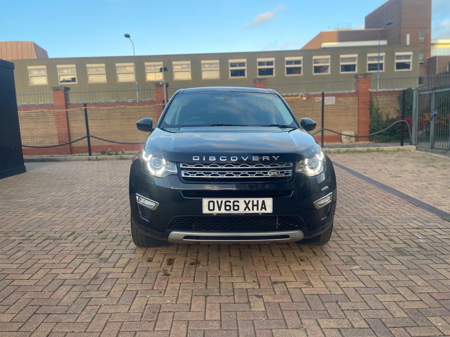 Used Land Rover Discovery Sport for sale - 77468784: Photo 2