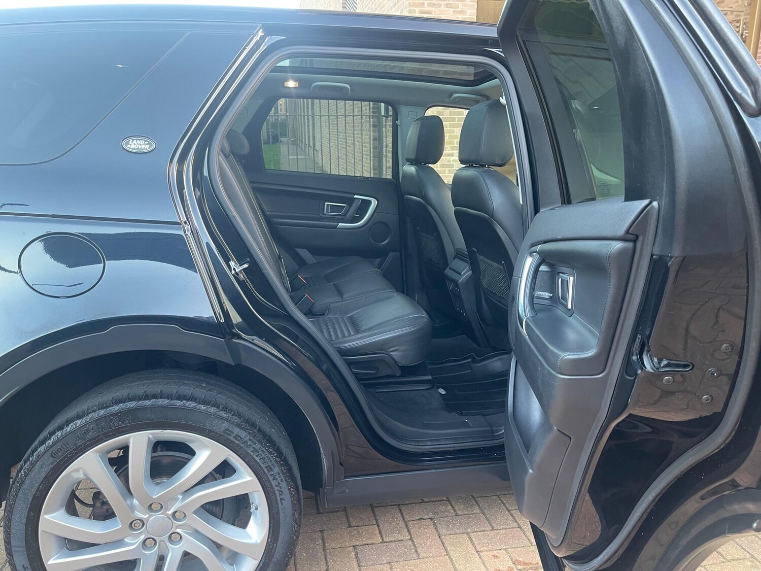 Used Land Rover Discovery Sport for sale - 77468784: Photo 38