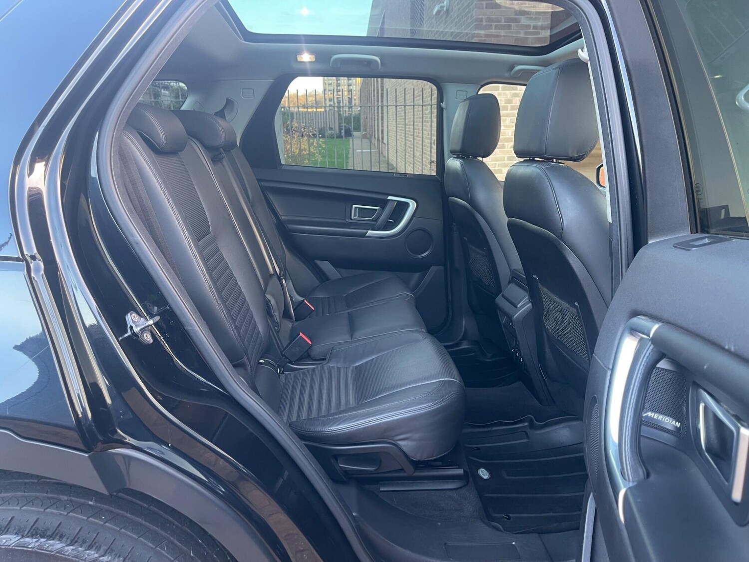 Used Land Rover Discovery Sport for sale - 77468784: Photo 39