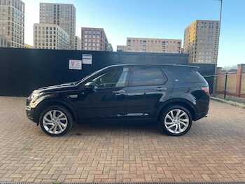 Used Land Rover Discovery Sport 2016 for sale - 77468784: Photo