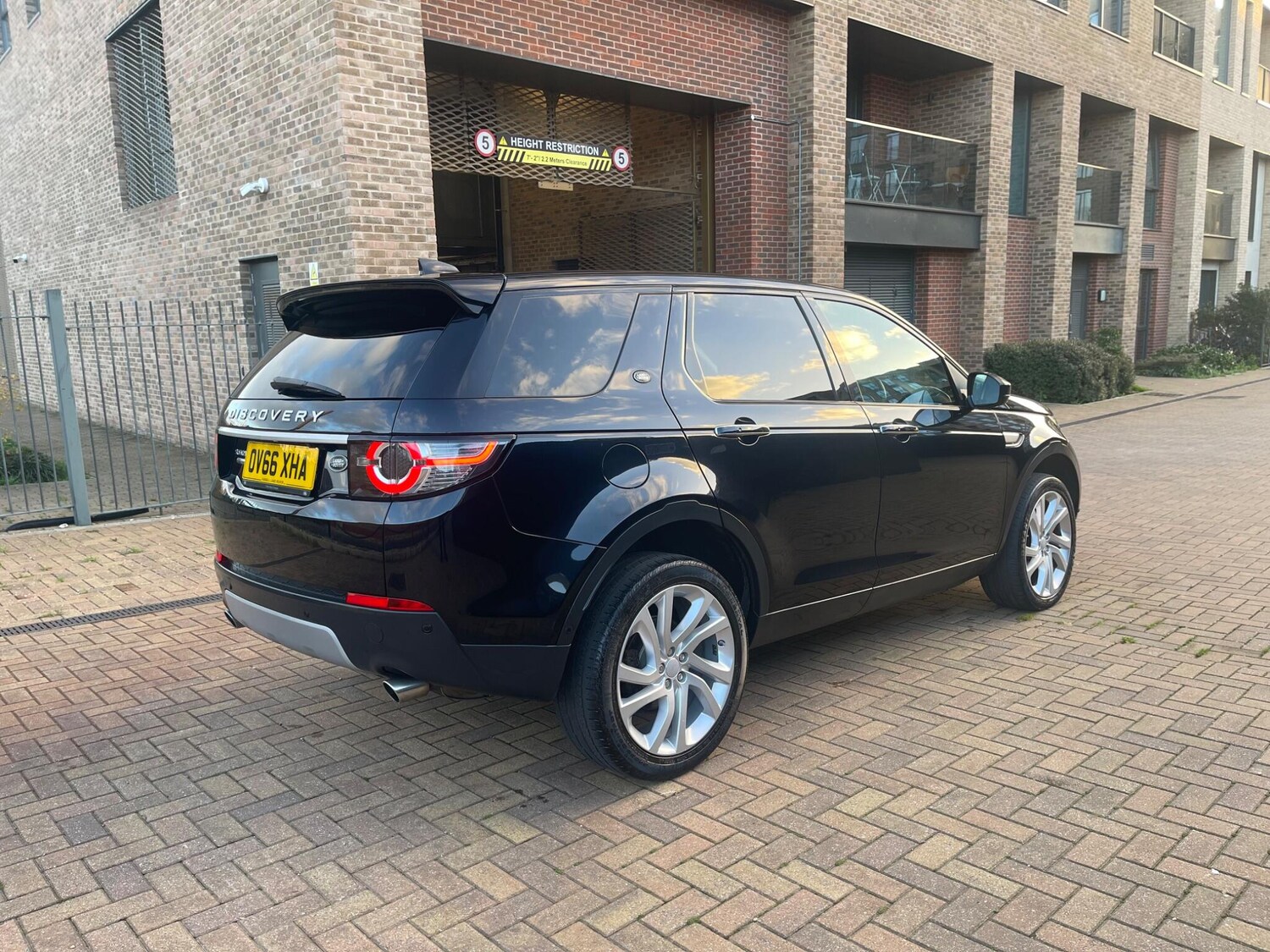 Used Land Rover Discovery Sport for sale - 77468784: Photo 7