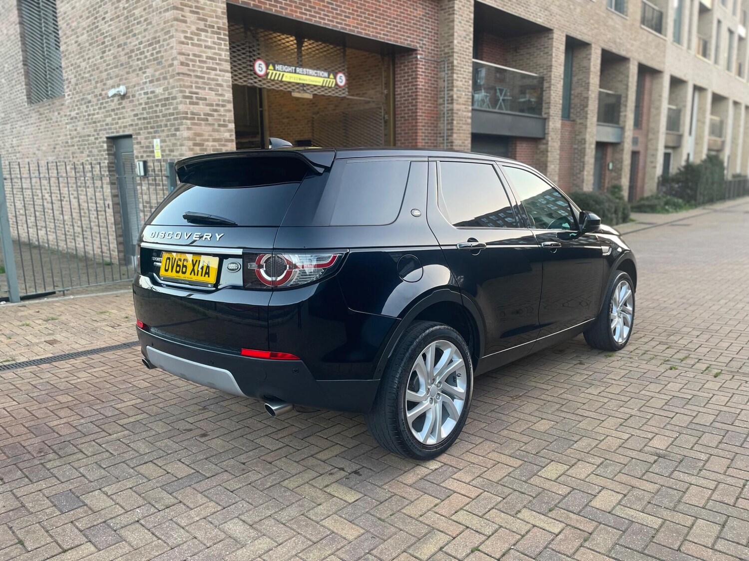 Used Land Rover Discovery Sport for sale - 77468784: Photo 74