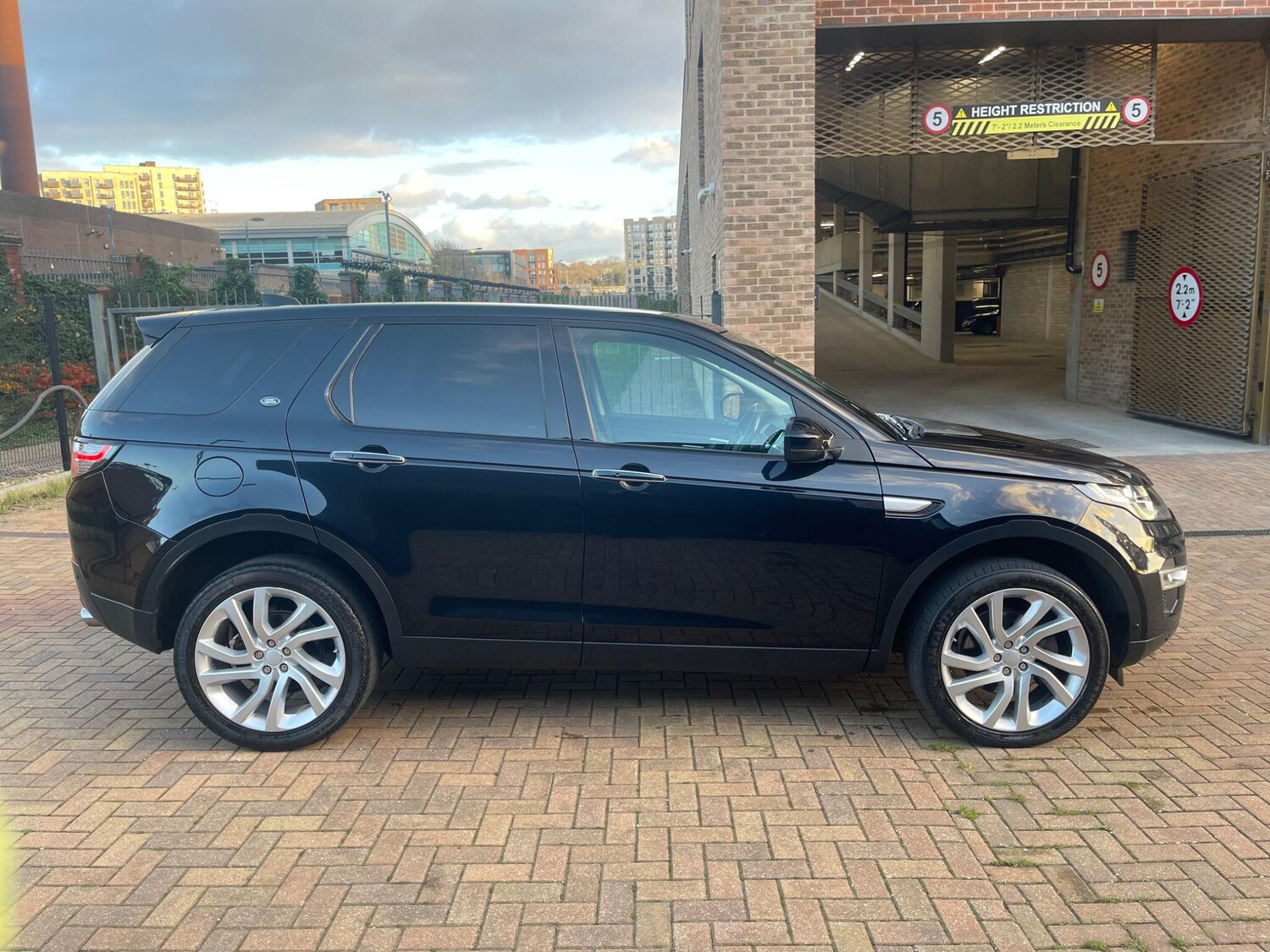 Used Land Rover Discovery Sport for sale - 77468784: Photo 8