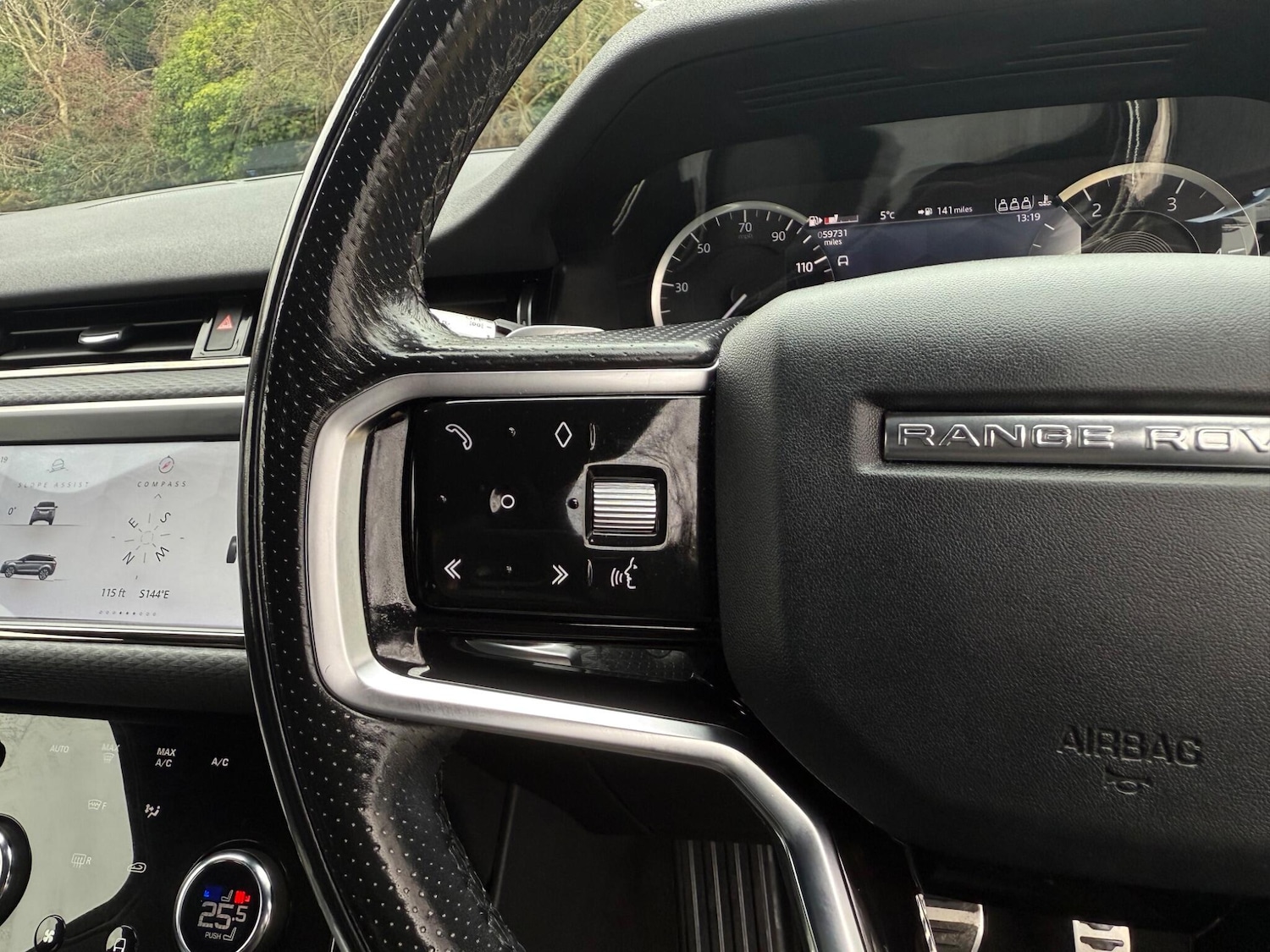 Used Land Rover Range Rover Evoque 2021 for sale - 77597784: Photo 55