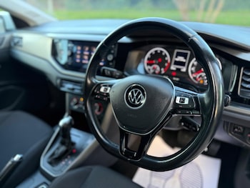 Used Volkswagen Polo 2021 for sale - 78057610: Photo